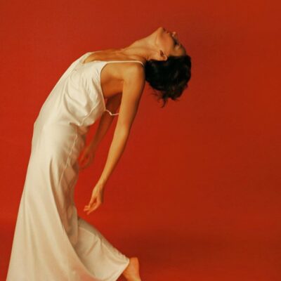 Chung thủy đầu tiên là chung thủy với chính mình.